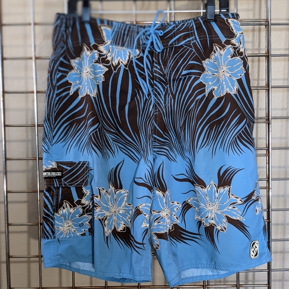 Men's board shorts. 34" waist. - Picture 6 of 10